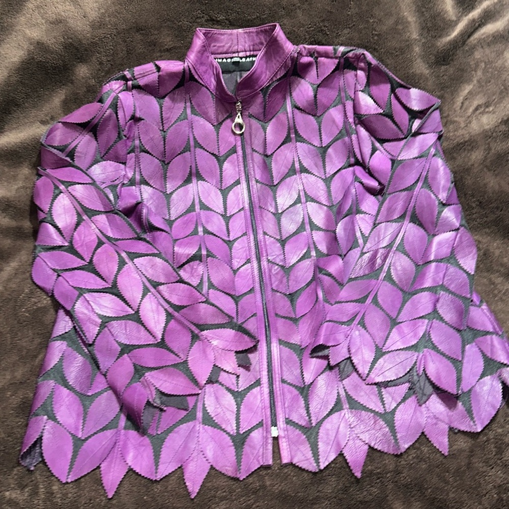 IMAGE LEATHER: PURPLE LEAF LEATHER JACKET. Women’s size 4XL.